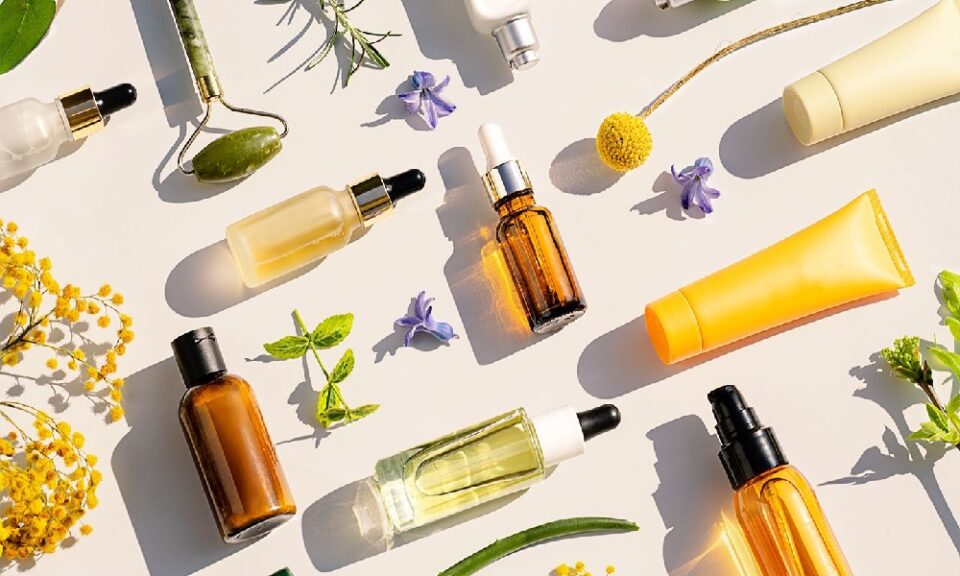 Navigating the World of Natural Skin Care Products